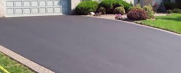 Best Driveway Maintenance Services  in Ashwaubenon, WI